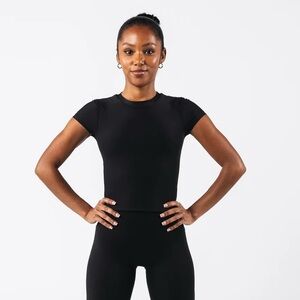 LIKE NEW 🖤 Alphalete Basic Tee